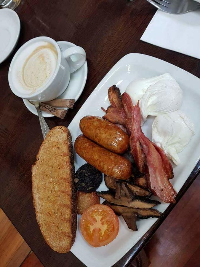 The Enniskerry Inn Экстерьер фото