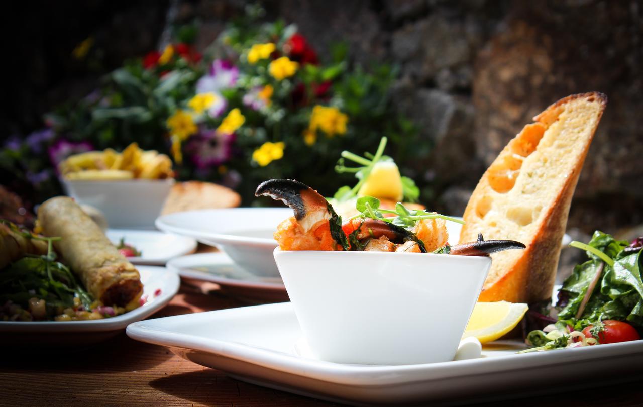 The Enniskerry Inn Экстерьер фото